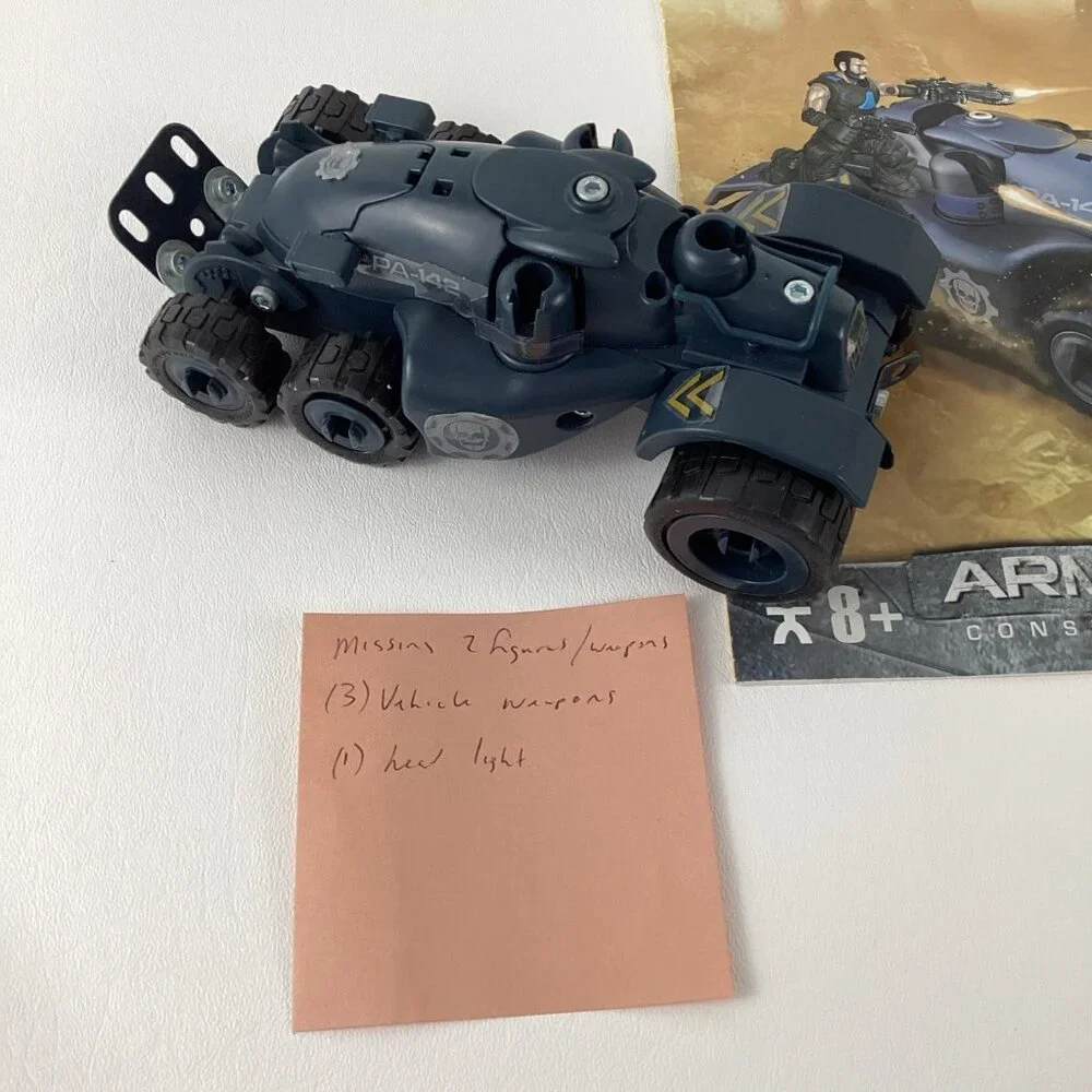 Gears of War Armadillo Construction Set Erector #5450 80+ Pieces **INCOMPLETE